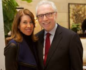 Lynn Greenfield wolf  blitzer wife