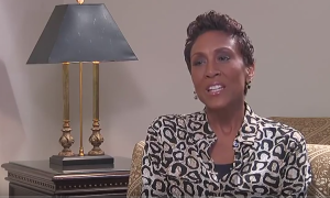 Robin Roberts photo