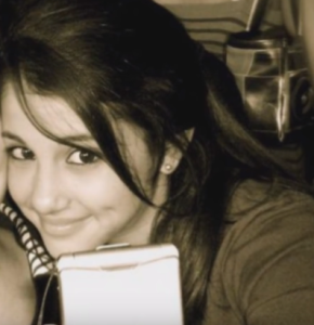 ariana grande teenage photo